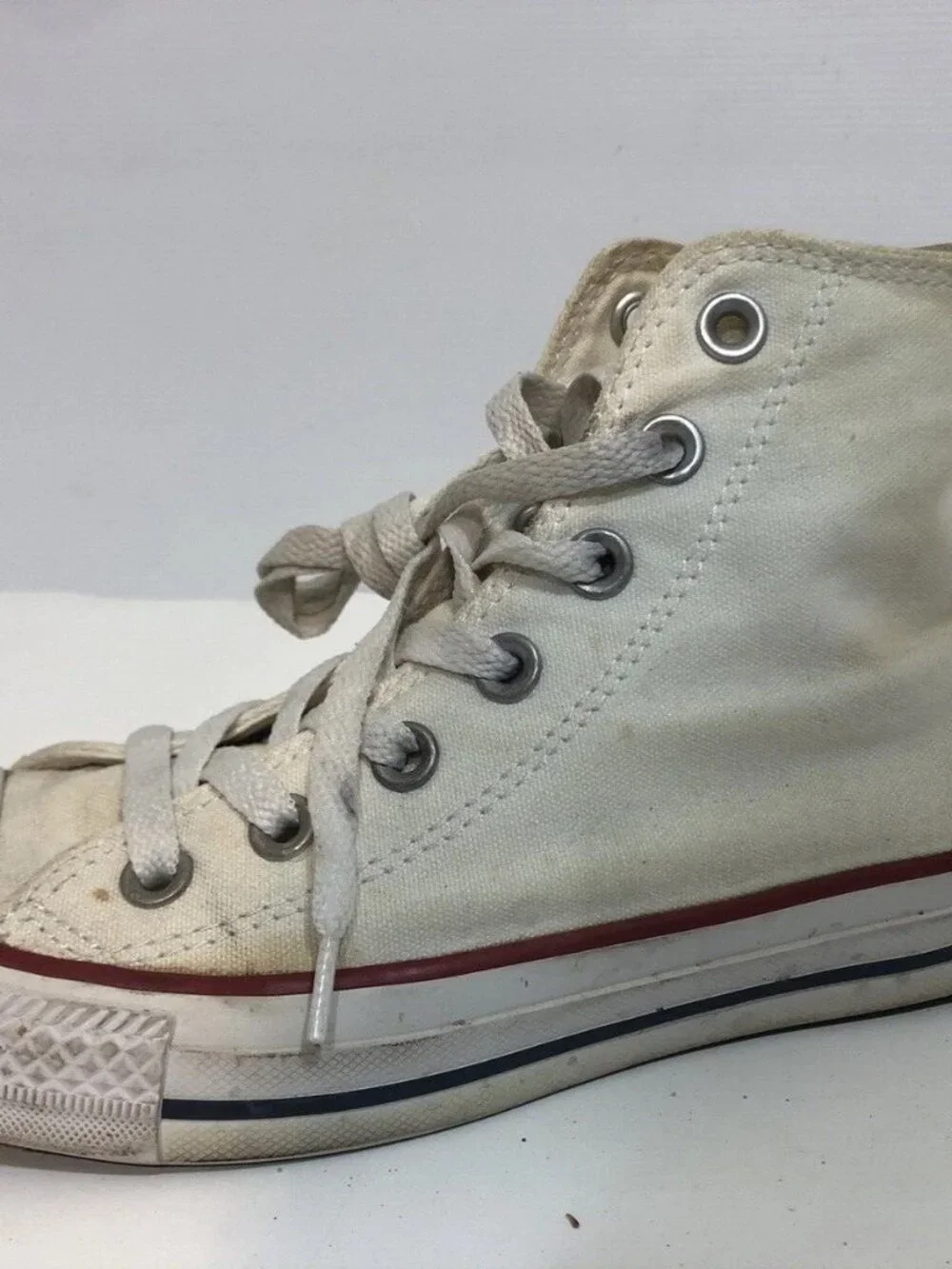 Lot of 2 Converse Chuck Taylor All Star Sneakers White & Purple M7650 Wmn Sz 7